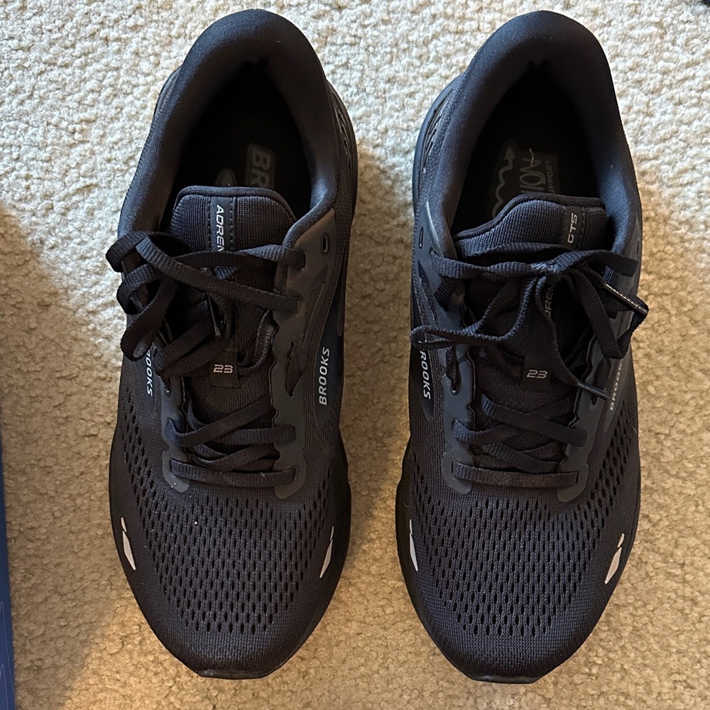 Brooks Adrenaline GTS 24 men’s 9 wide